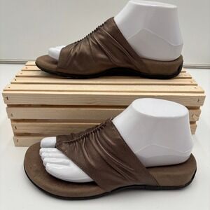 Taos Gift 2 Leather Slide Sandals Bronze Ruched Comfort‎ Footbed Womens US 7